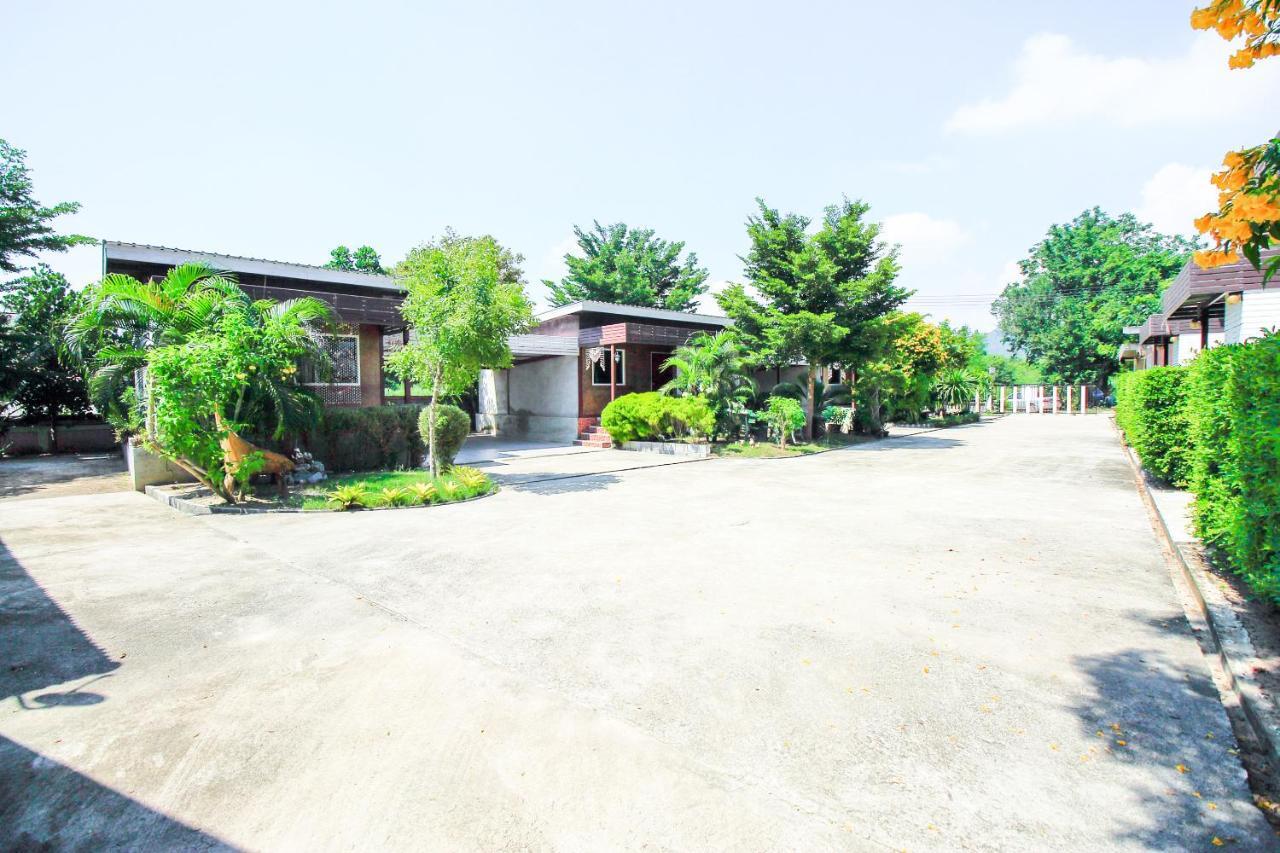 Oyo 354 Ton Hom Resort & Villa Хуа Хин Экстерьер фото